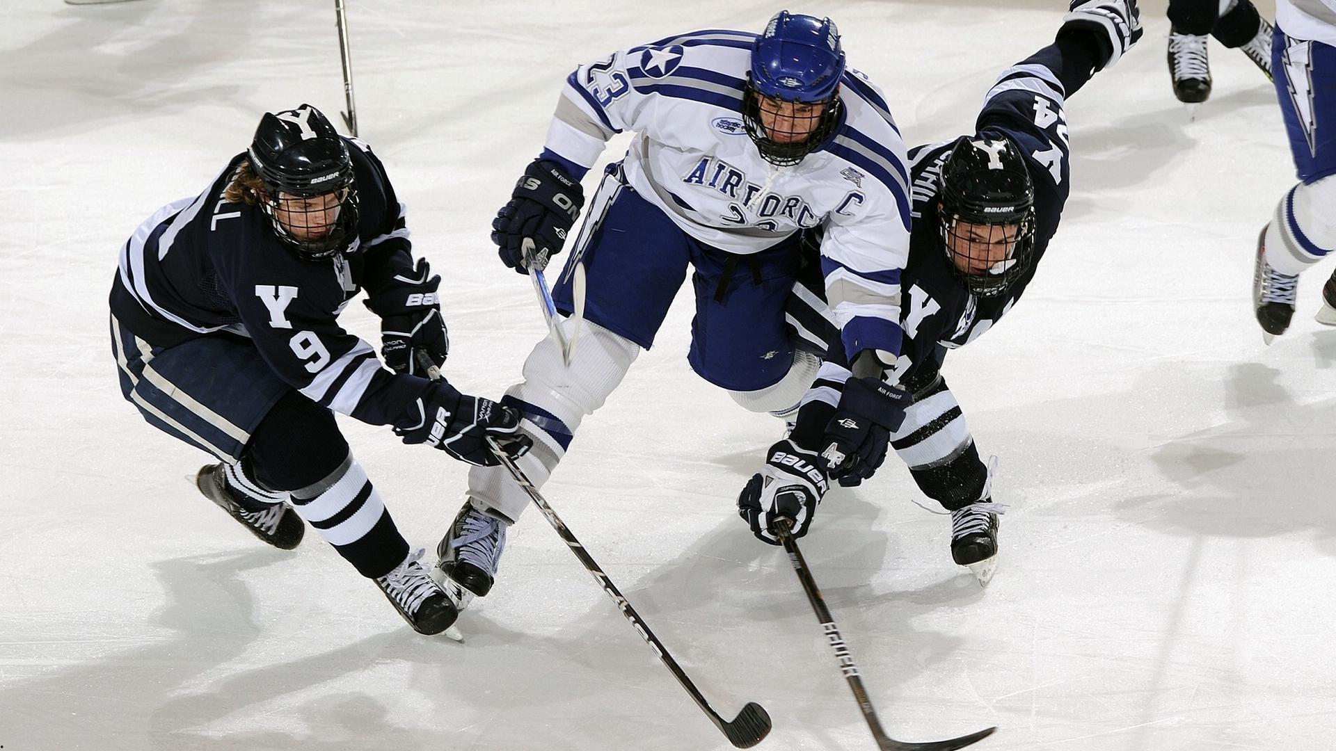麦金尼，为母亲圆梦倍感自豪 防守秘诀源自恩师斯塔克豪斯