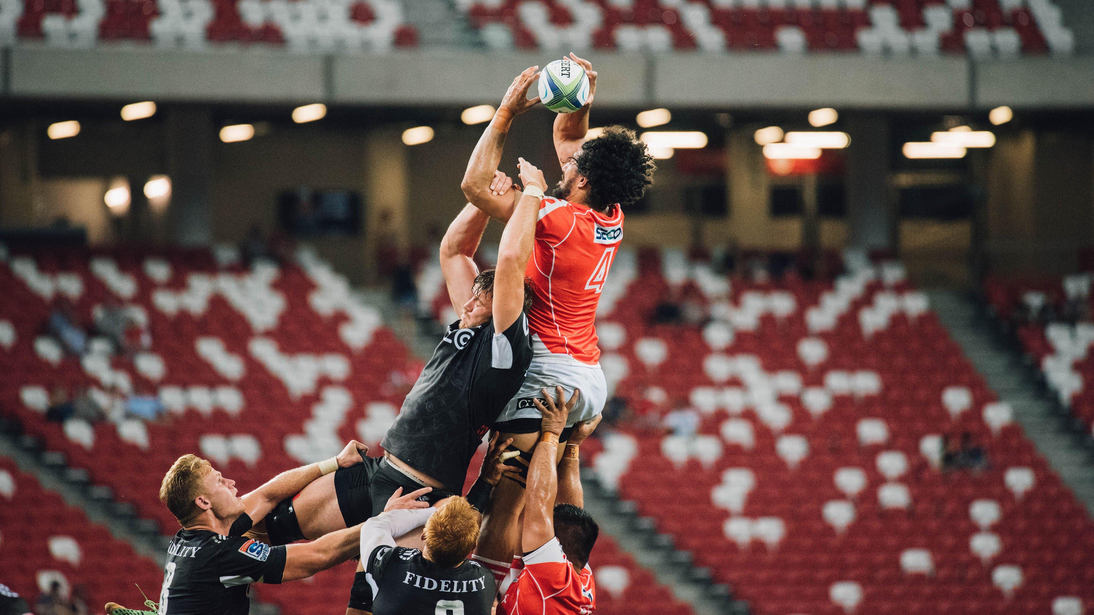 富力官宣扎哈维9月暂离中超 返欧出战欧国联 球迷忧别离成永诀